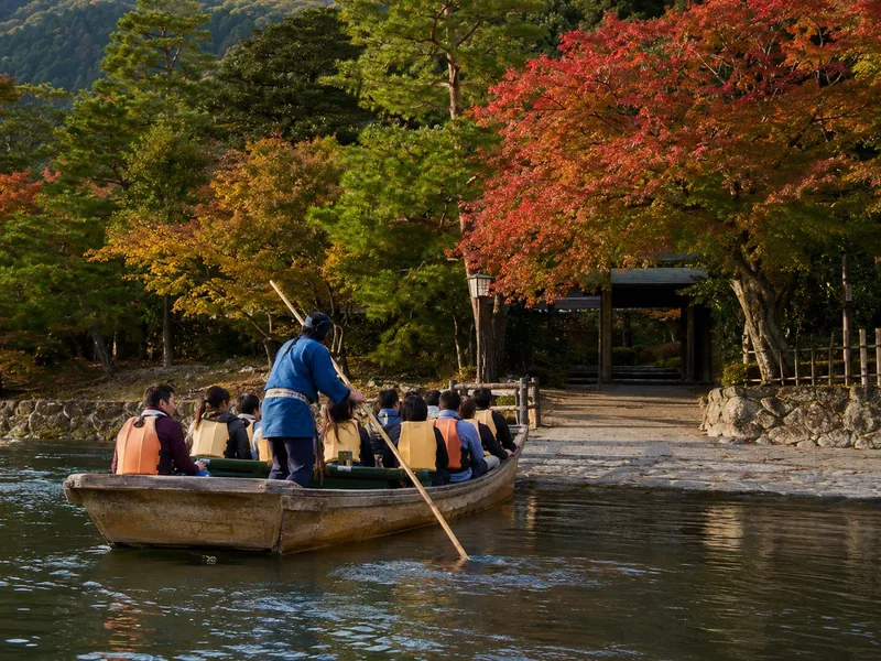 The Arashiyama day tour with train, boat and onsen